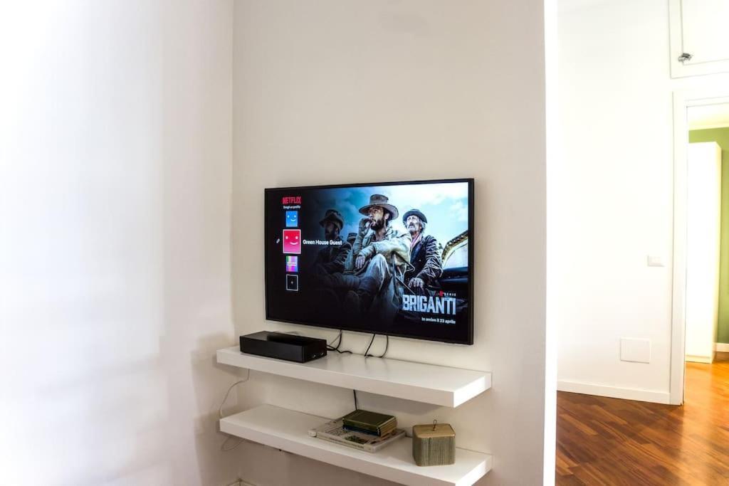 Apartment House - 20 Min From Center, Free Wifi And Private Parking Mailand