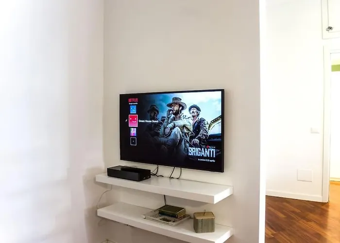 Green House - 20 Min From Milan Center, Free Wifi And Private Parking