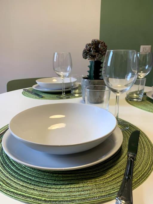 House - 20 Min From Center, Free Wifi And Private Parking Apartment *